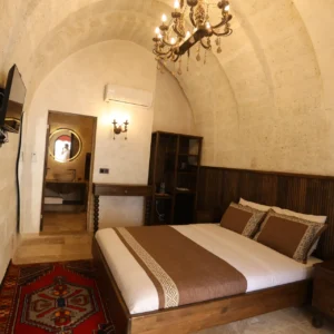 Standard Room with double bed (Room 04)